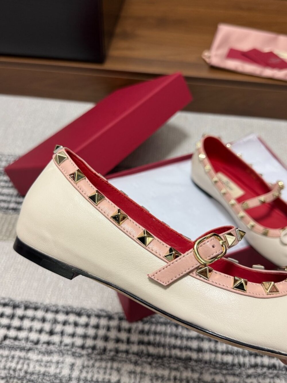 Valentino Rockstud Mary Jane Ballet Flats - Picture 8 of 8